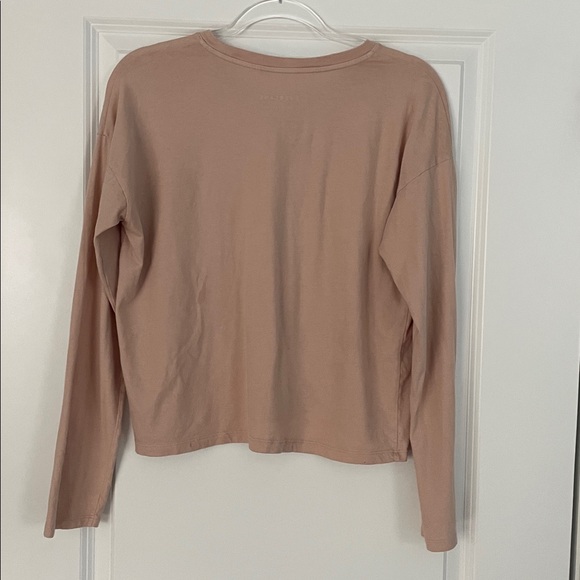 Everlane Organic Cotton Long Sleeve Light Pink Pocket Tee Size Small - Picture 4 of 5